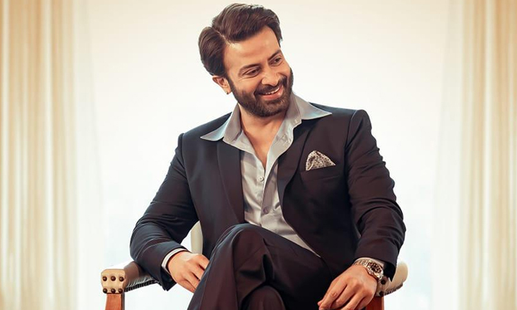 পাইরেসি নিয়ে যে বার্তা দিলেন শাকিব খান