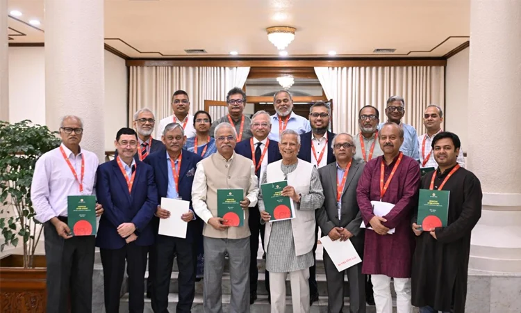 শ্রমিক বান্ধব পেনশন স্কিম চালু করার সুপারিশ সংস্কার কমিশনের