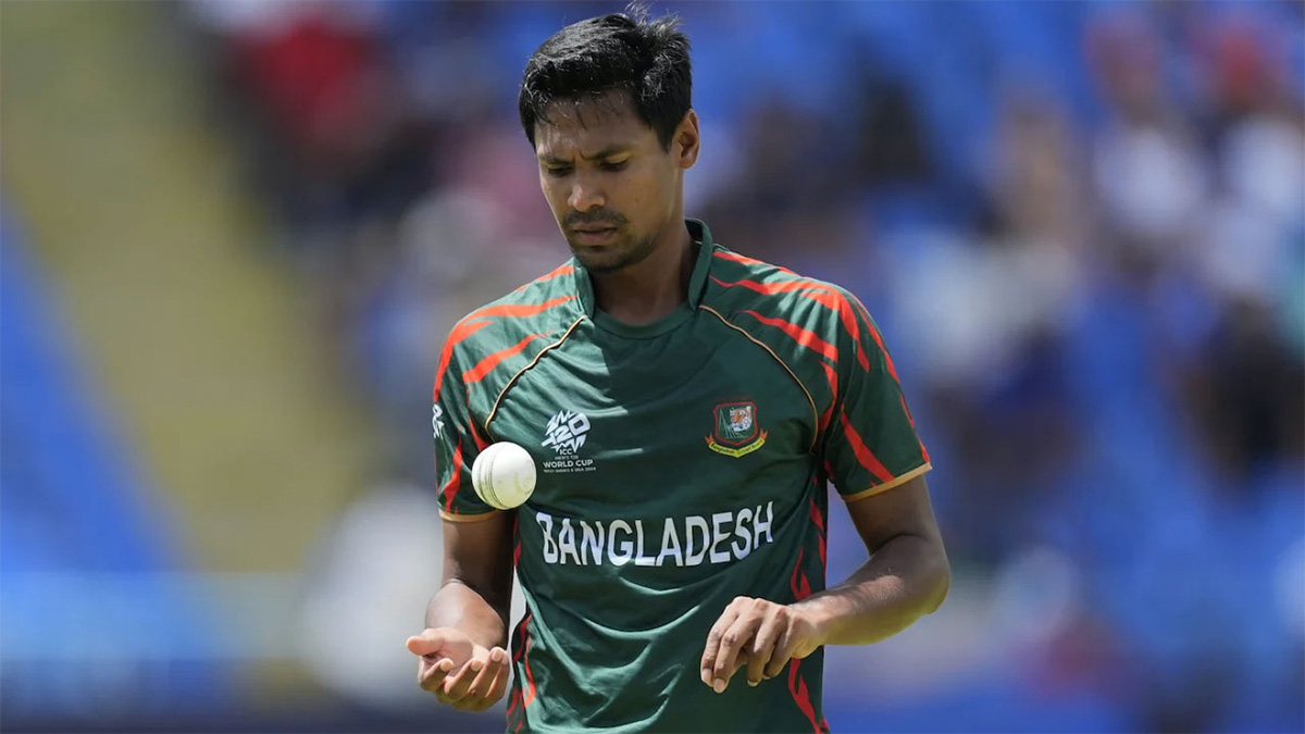 ছিটকে গেলেন মোস্তাফিজ, পাকিস্তান সিরিজের দলে খালেদ
