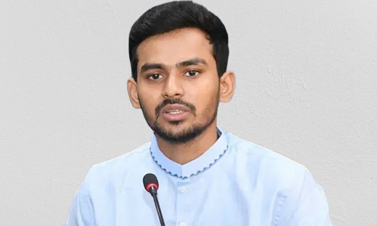 নগরীর যানজট নিরসনের মনোরেল হচ্ছে চট্টগ্রামে: উপদেষ্টা আসিফ মাহমুদ