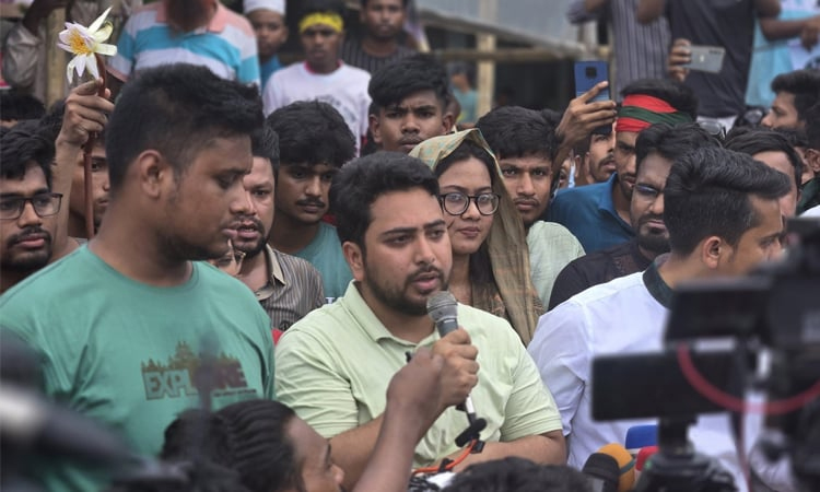 হাসিনার নয়, এটা গণ অভ্যুত্থানকারী ছাত্র-জনতার বাংলাদেশ: নাহিদ