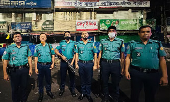 ঈদের ছুটিতে ঢাকায় থাকবে ১৫ হাজার পুলিশের কড়া নিরাপত্তা