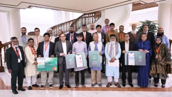 হজযাত্রীদের জন্য ‘লাব্বায়েক’ অ্যাপ উদ্বোধন করলেন প্রধান উপদেষ্টা