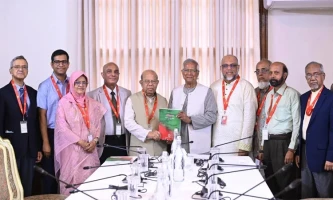 সরকারি হাসপাতালের রোগীকে বেসরকারি হাসপাতালে চিকিৎসার পরামর্শ দেওয়া যাবে না : সংস্কার কমিশন