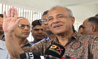 শেখ হাসিনাকে ইন্টারপোলের মাধ্যমে ফিরিয়ে আনার চেষ্টা চলছে: স্বরাষ্ট্র উপদেষ্টা