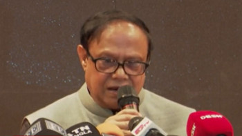 পলাতকদের কিছু অর্থ জব্দ করা হয়েছে: গভর্নর