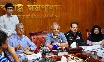 পশুরহাটে শৃঙ্খলা বজায় রাখার জন্য নির্দেশনা দেয়া হয়েছে: স্বরাষ্ট্র উপদেষ্টা