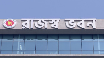 পুরোমাত্রায় সচল এনবিআর, মিলছে সেবাও