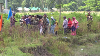 লালমনিরহাট সীমান্ত দিয়ে ৫৭ভারতীয় নাগরিককে বাংলাদেশে পুশইনের চেষ্টা