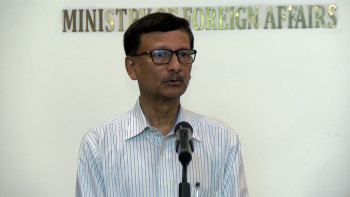 চীন-পাকিস্তানকে নিয়ে ‘ভারতবিরোধী’ কোনও জোট করছে না বাংলাদেশ: পররাষ্ট্র উপদেষ্টা